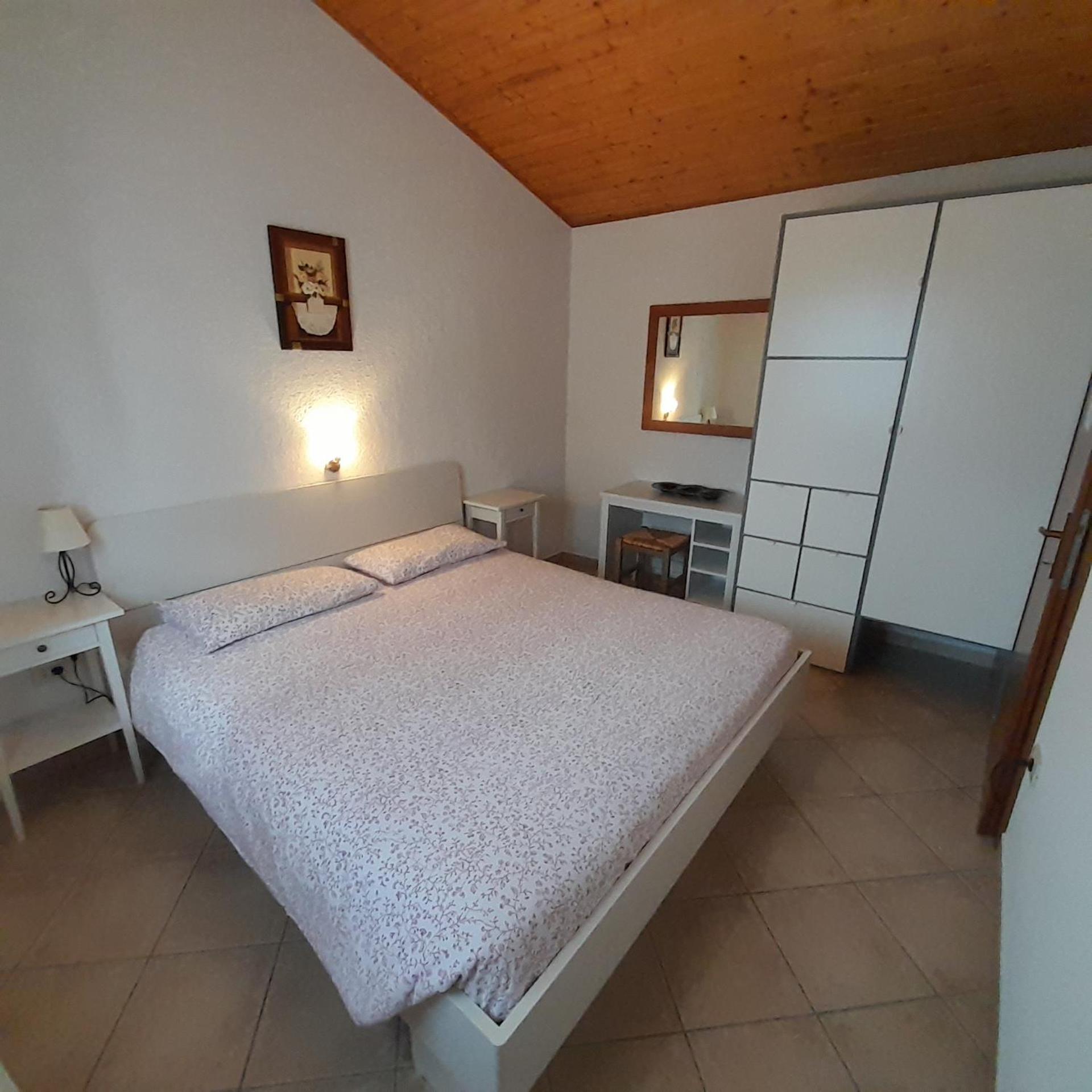 Apartments Renata - Brseč Екстериор снимка