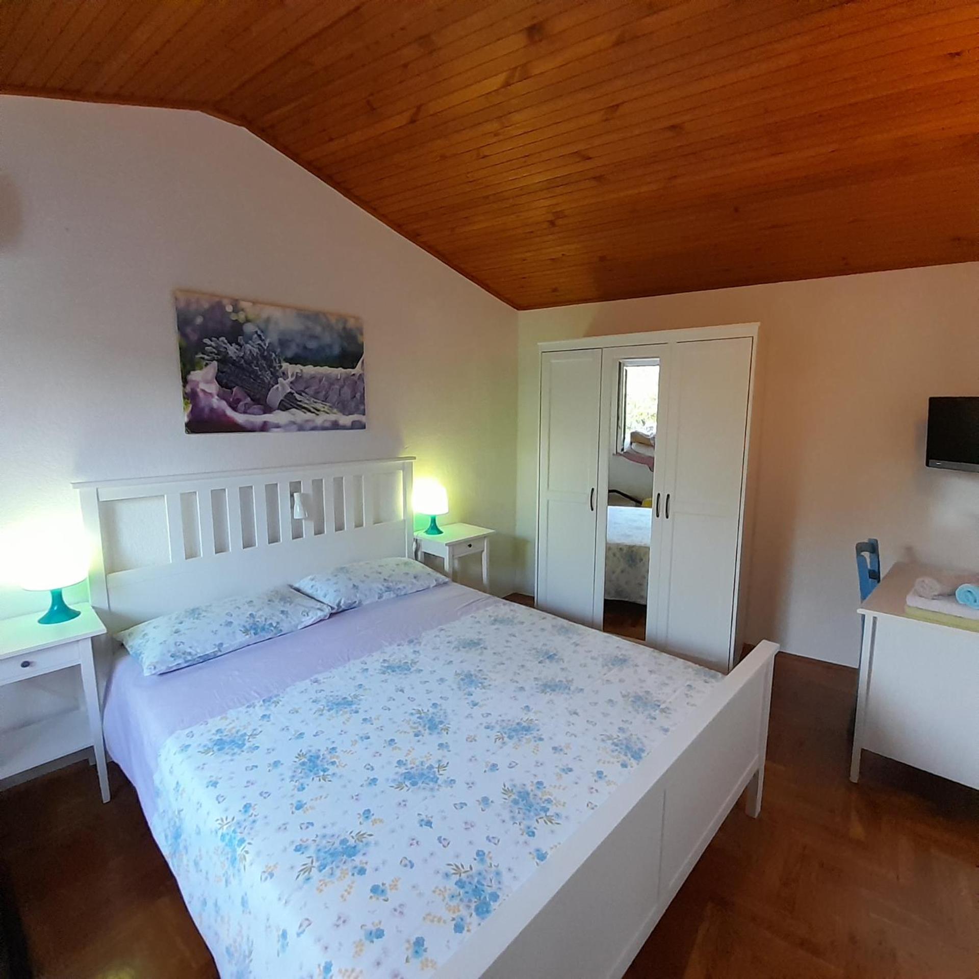 Apartments Renata - Brseč Екстериор снимка